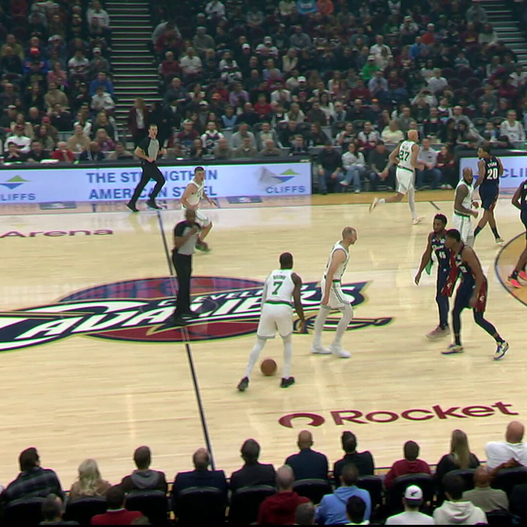Payton Pritchard lit up the scoreboard in the Celtics' road W in Cleveland! 

☘️ 42 PTS
☘️ 6 3PM

It's the second 40-PT game of Pritchard's career! 