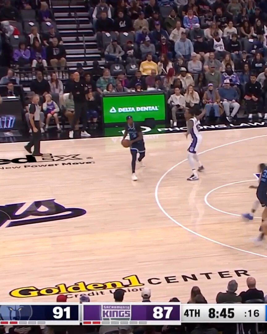 Too much space for the Vet 🔥 @CaldwellPope 