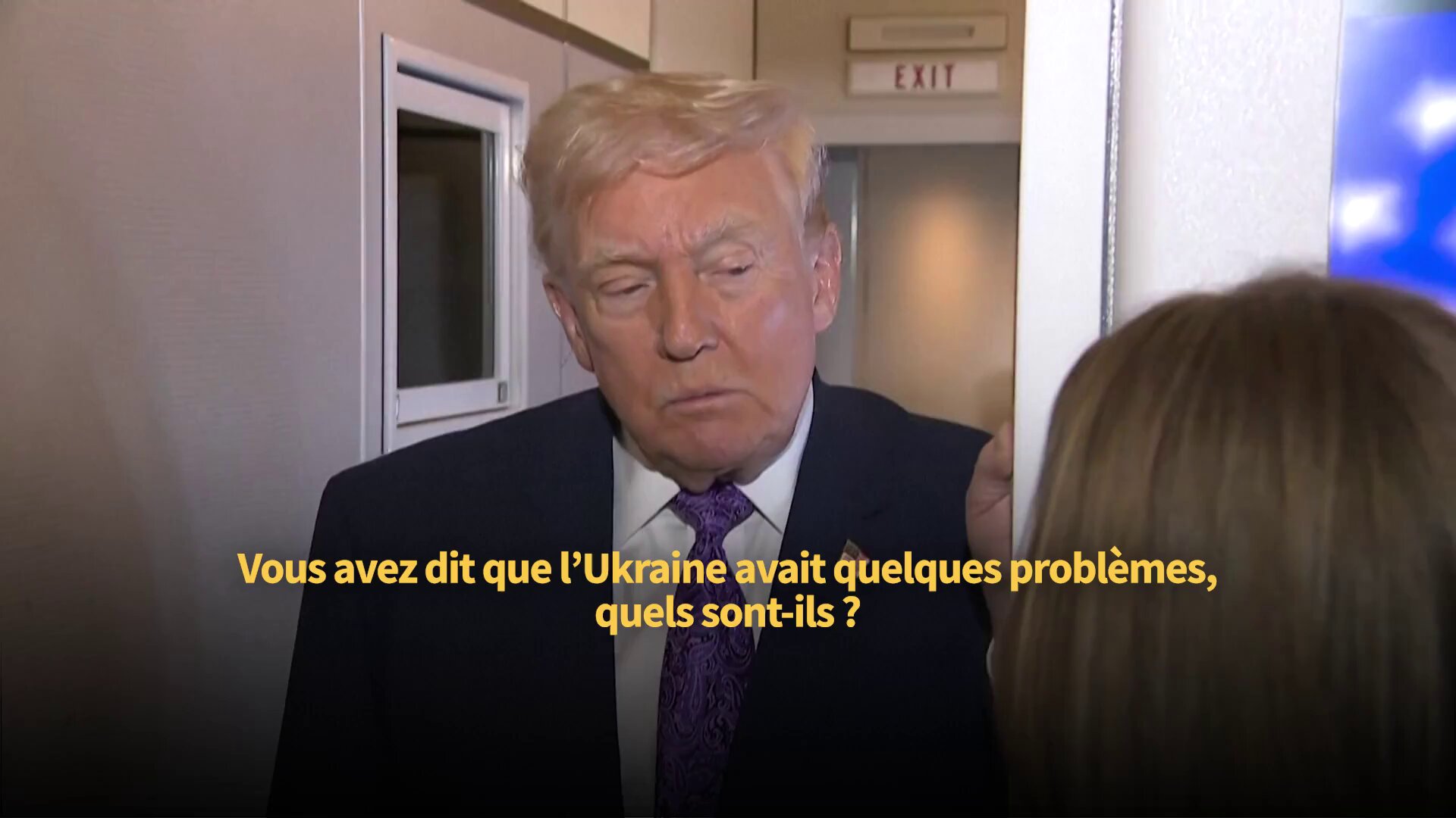 Donald Trump a estimé dimanche qu’il y avait «de bonnes chances» pour un accord mettant fin au conflit entre Moscou et Kiev. Le président américain a aussi indiqué que «la situation de corruption n'aide pas en Ukraine», quelques jours après le départ du bras droit de Zelensky.