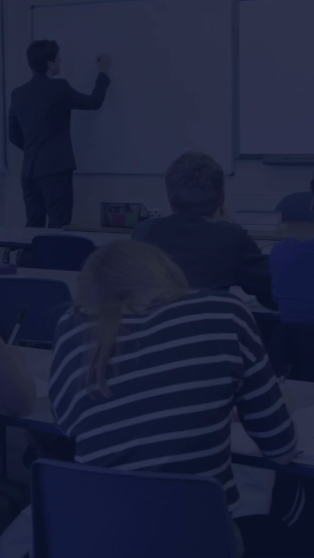 "On avance à contre-courant jusqu’à l’épuisement" : élèves issus de l’immigration, des enseignants témoignent auprès de @RachelBinhas