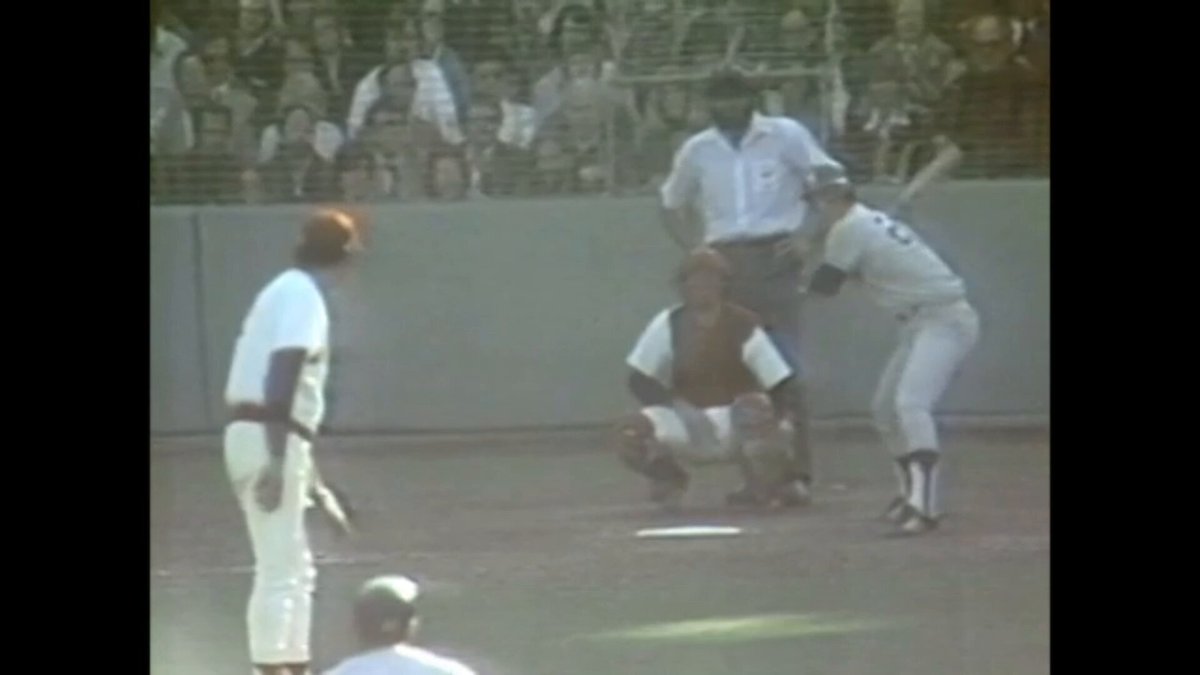 Coming up next, we're throwing it back to the 1978 AL East tiebreaker game between the Yankees and Red Sox!

📺 Top 20 Greatest Games (#11) on MLB Network 