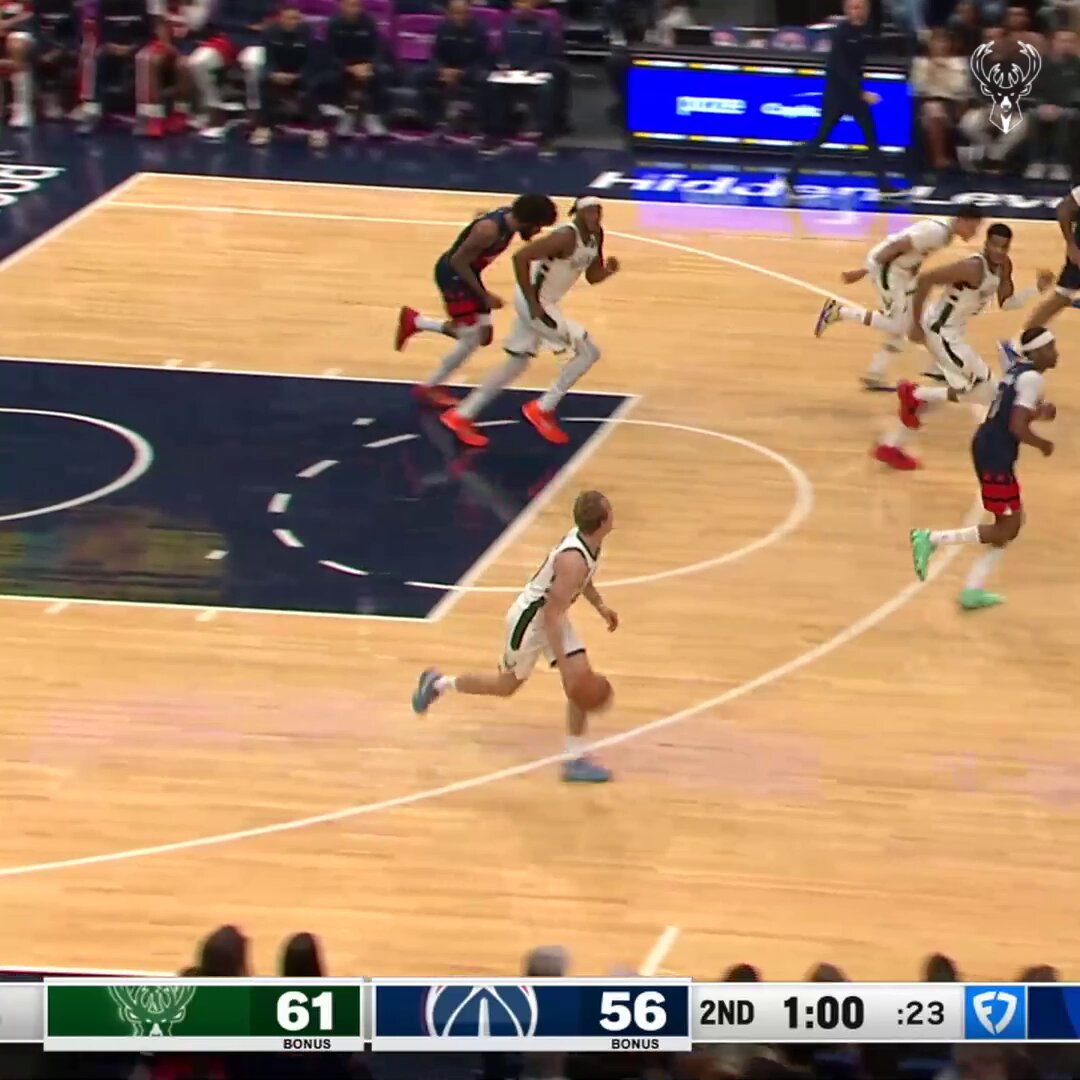 AJ's bounce pass finds Giannis for the flush! 