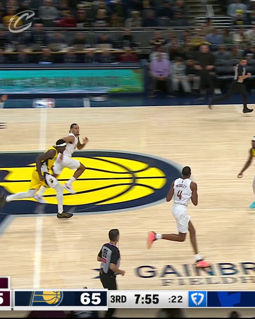 Evan with a DIME to JT! 🙌

@evanmobley ➡️ @jaylontyson | #LetEmKnow 