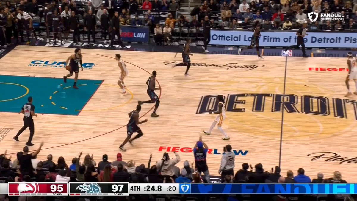 CADE CUNNINGHAM IS CLUTCH 🔥 