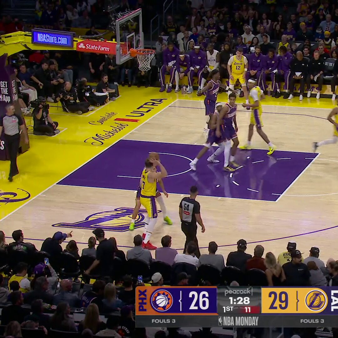 20 IN THE 1ST FOR LUKA MAGIC ✨

PHX-LAL is tied at 31 after the 1st frame.

Watch on Peacock: