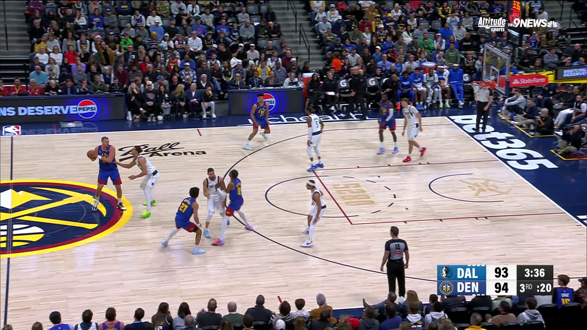 PEYTON WATSON CRANKS IT BACK FOR THE JAM 

MY OH MY.