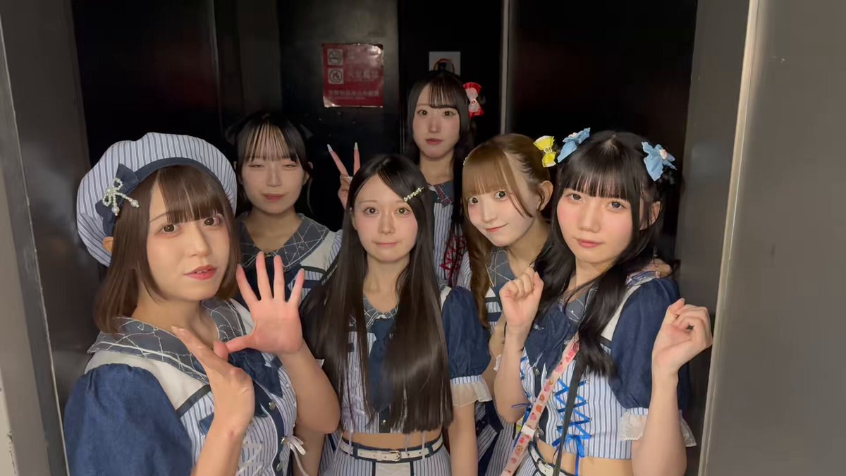 MIYU🌙🐰🌟12/19ポラライト現体制終了ライブ (@miyu10240907620