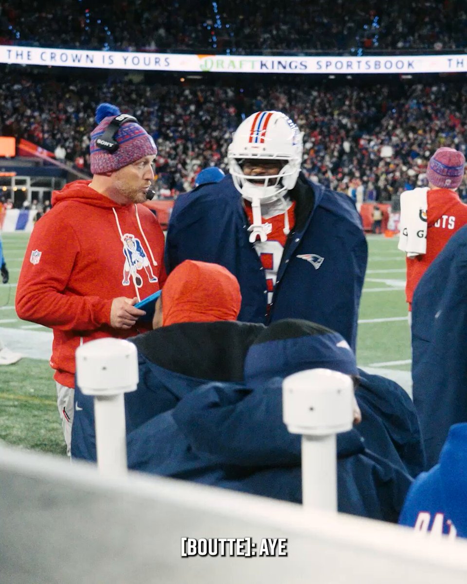 .@KayshonBoutte1 is just trying to figure out the Drake "Drake Maye" Maye nickname 😂

"They're giving him a middle name, I guess." (via @Patriots)

