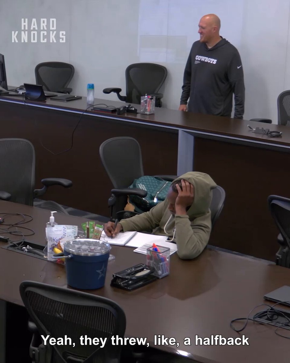 .@dak’s reaction to @Jaboowins receiving touchdown is hilarious 😂 

#HardKnocks In Season with the NFC East premieres tonight at 9pm ET on @StreamOnMax 