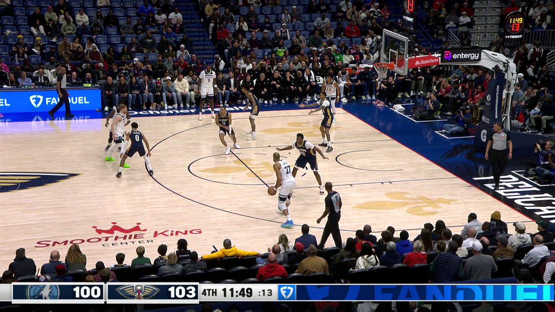 SIX STRAIGHT 30-PT GAMES FOR ANT 

Timberwolves-Pelicans in a tight battle on NBA League Pass!