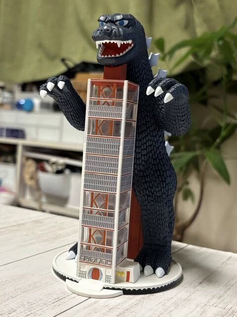 自我を持ち、エレベーターを破壊し始めるゴジラタワー！？😆 #ゴジラ