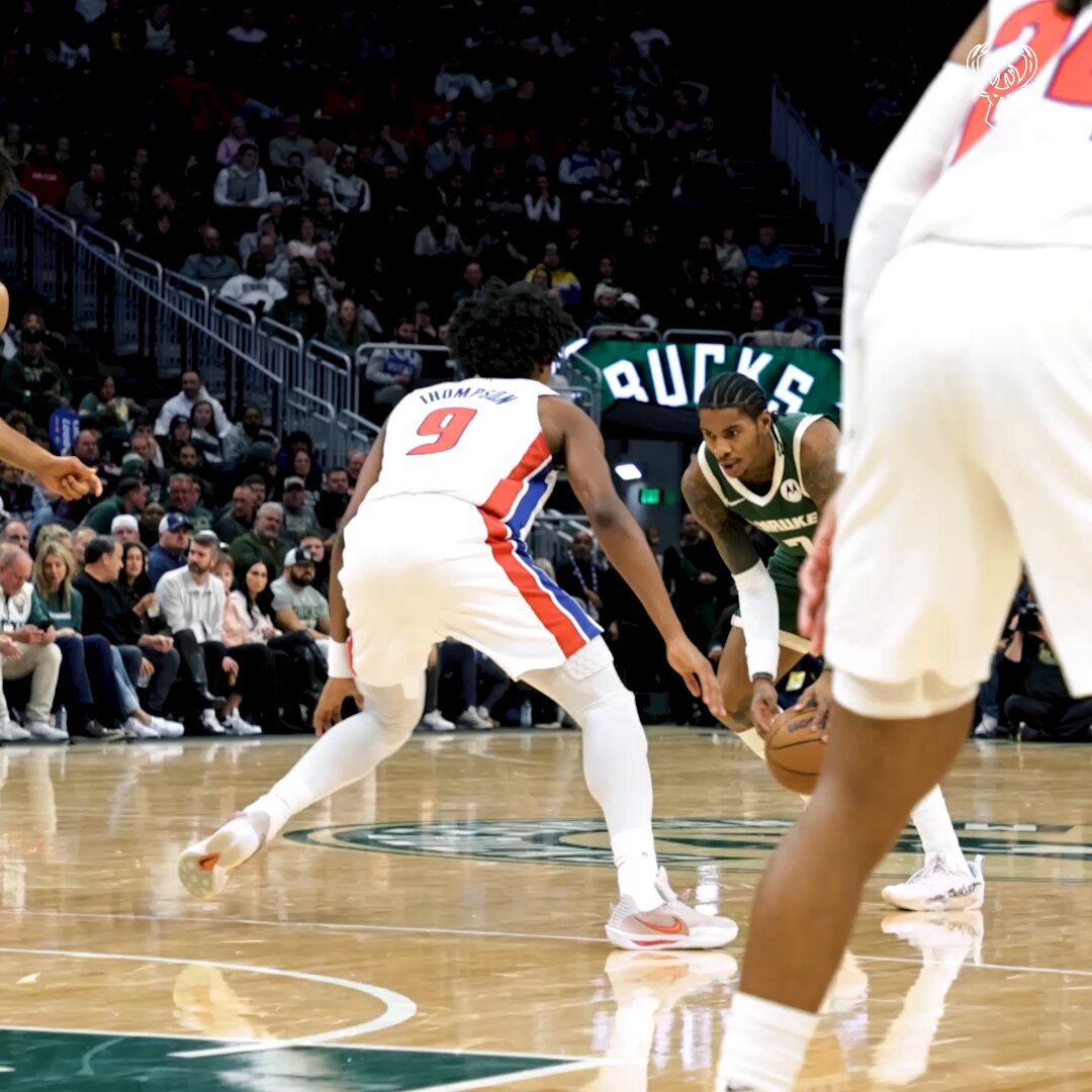 Sims was a force in the first half.

💪 10 PTS
💪 7 REB
💪 100% FG 