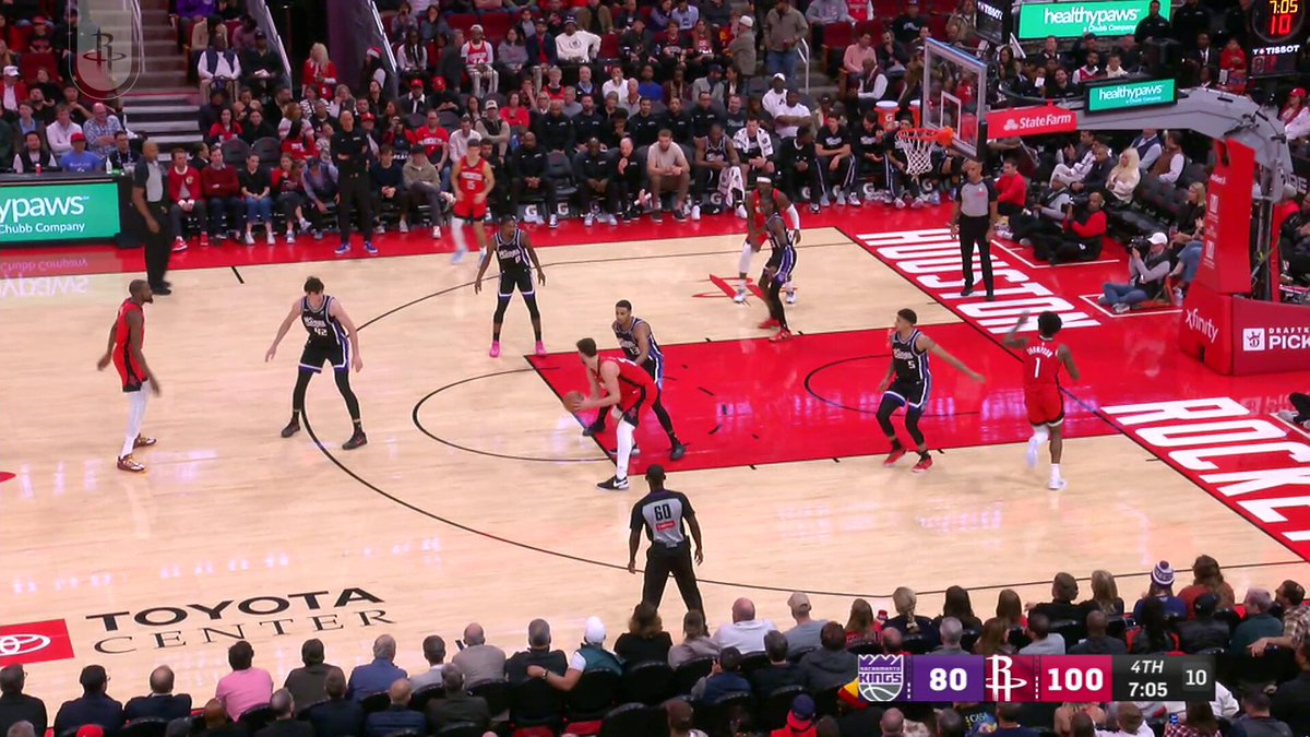 in his briefcase 💼

@alperennsengun 