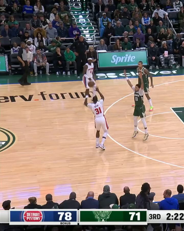 Isaiah Stewart EJECTED after exchanging words with Bobby Portis after a foul 😳

Both received technicals, Stewart's second of the game 
