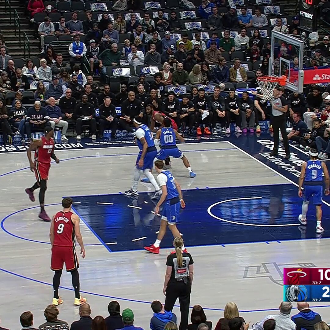 今日は22得点、これで3戦連続で20得点超えを記録したクーパー