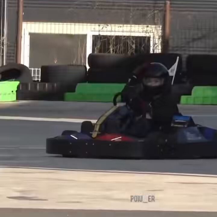 リオ　アルノ アルノちゃん可愛いねーと思ってたら後ろのリオ？！無免許でこんな運転