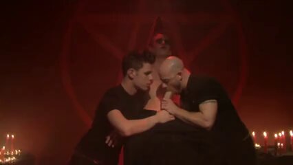 RT @FrenchGaymer: Hot vidéo 20251205020142