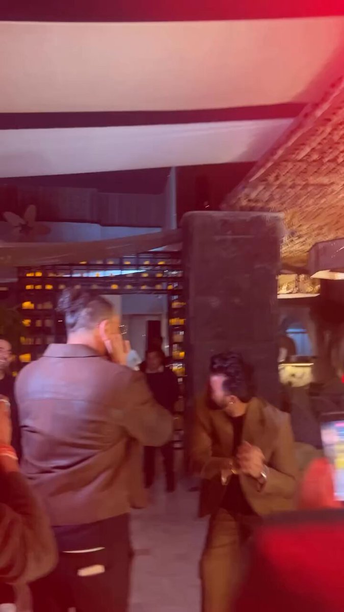 The swagger of YUVSTRONG12 and Picture