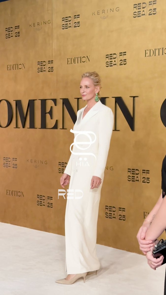 إطلالة النجمة العالمية اوما ثورمان في حفل Women in Cinema على هامش مهرجان البحر الأحمر السينمائي الدولي  