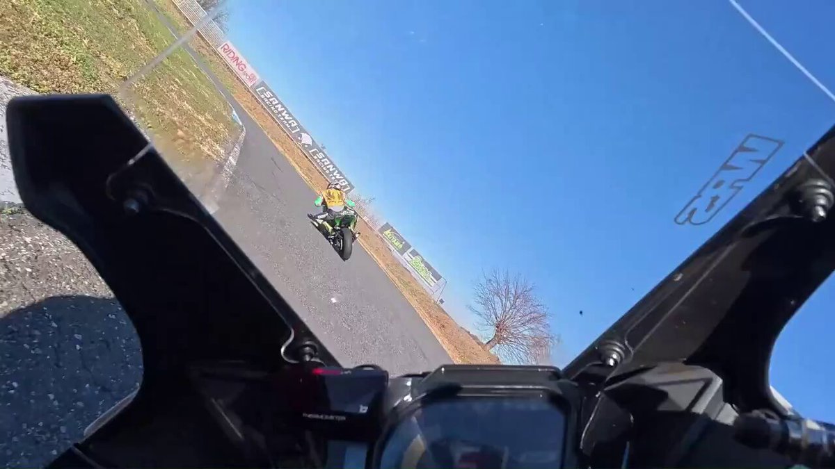 昨日の桶スポ、8○1さん(鍵垢なので伏せますw)から撮ってもらった