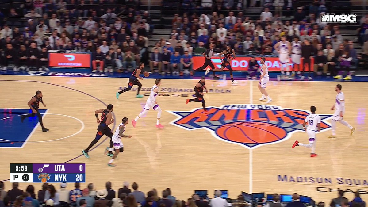 JALEN BRUNSON CAPS A 23-0 RUN TO BEGIN THE GAME FOR THE KNICKS 🤯 