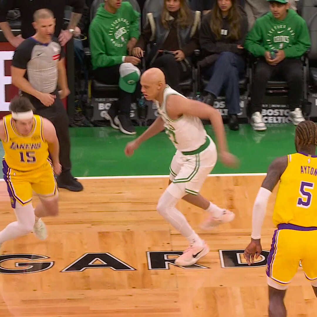 LOOK AT THE DEFENSE FROM JORDAN WALSH 

Celtics are 8-2 with Walsh in the starting lineup and he's showing why on Prime!