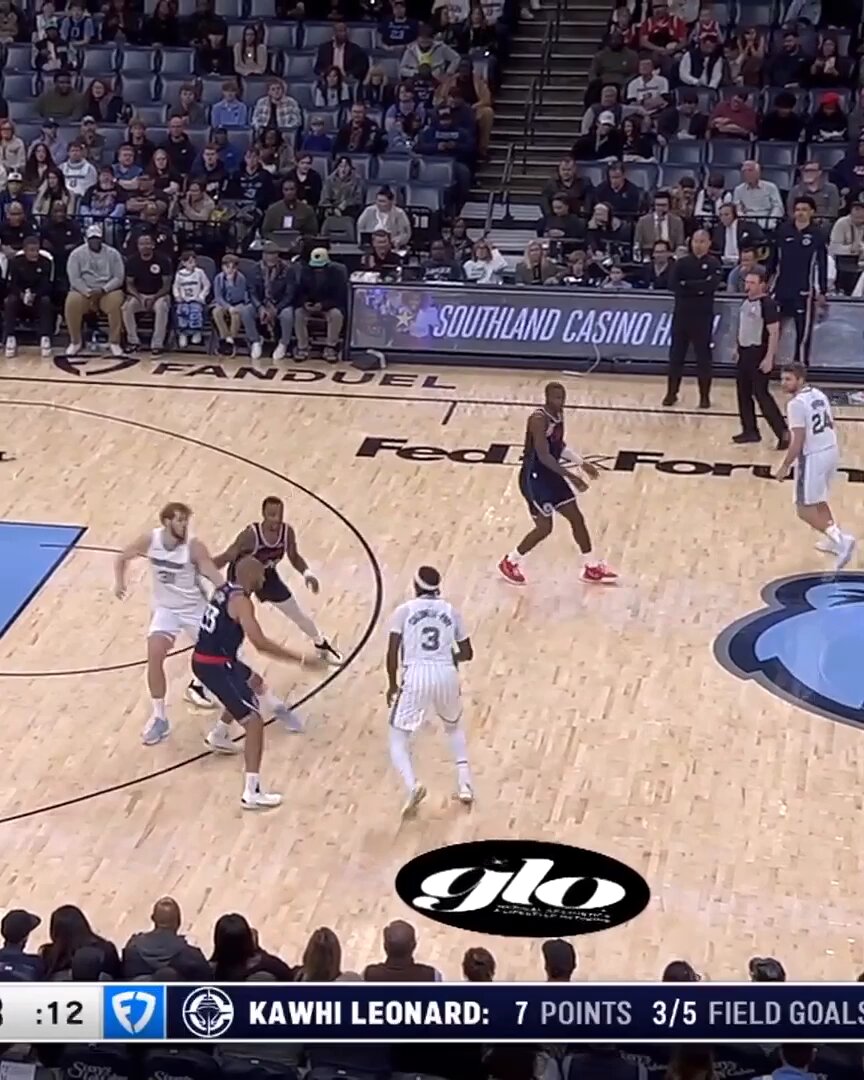 𝙋𝙧𝙚𝙨𝙨𝙪𝙧𝙚 the rim 😤 @santialdama 

📺 @FDSN_Grizzlies / @WMCActionNews5 