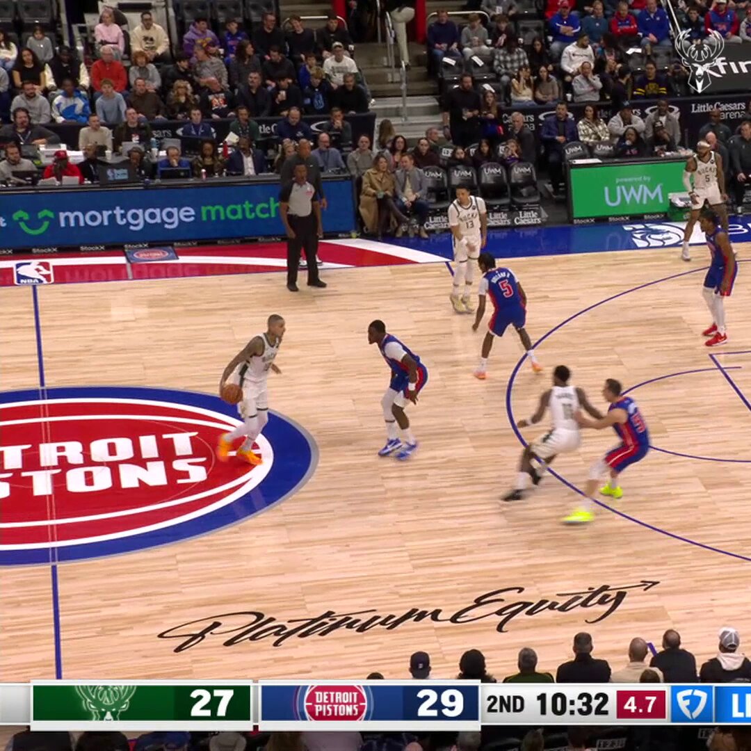 Kuz making plays.

12 points in 13 minutes. 