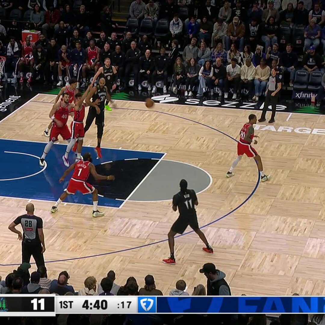 Jaden McDaniels drive. Jaden McDaniels reverse.

He's got 7 points in 9 minutes 

Watch LAC/MIN: