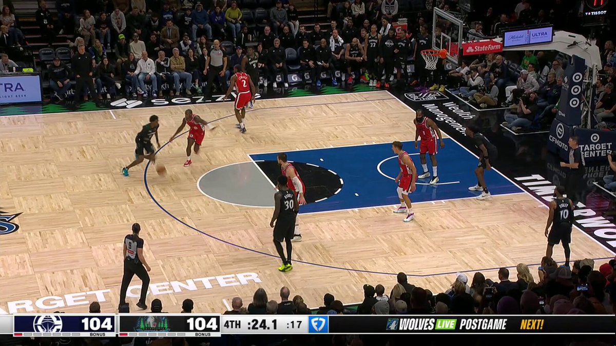 The ball movement on this Naz Reid CLUTCH triple...

Wolves lead with 13.1 seconds left 🍿 