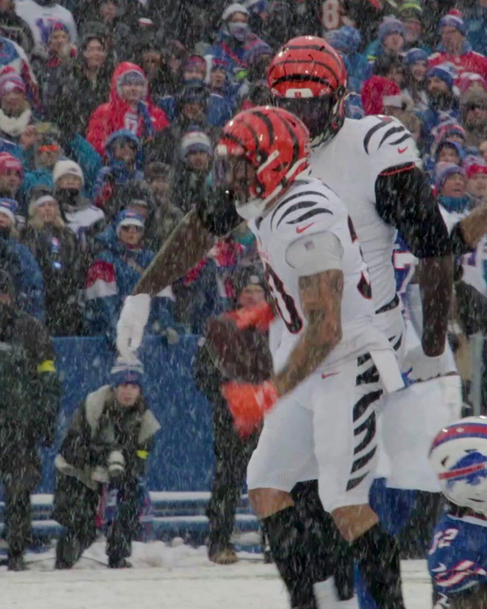 Mood going into second half. 

@budlight | #ForTheCelly 