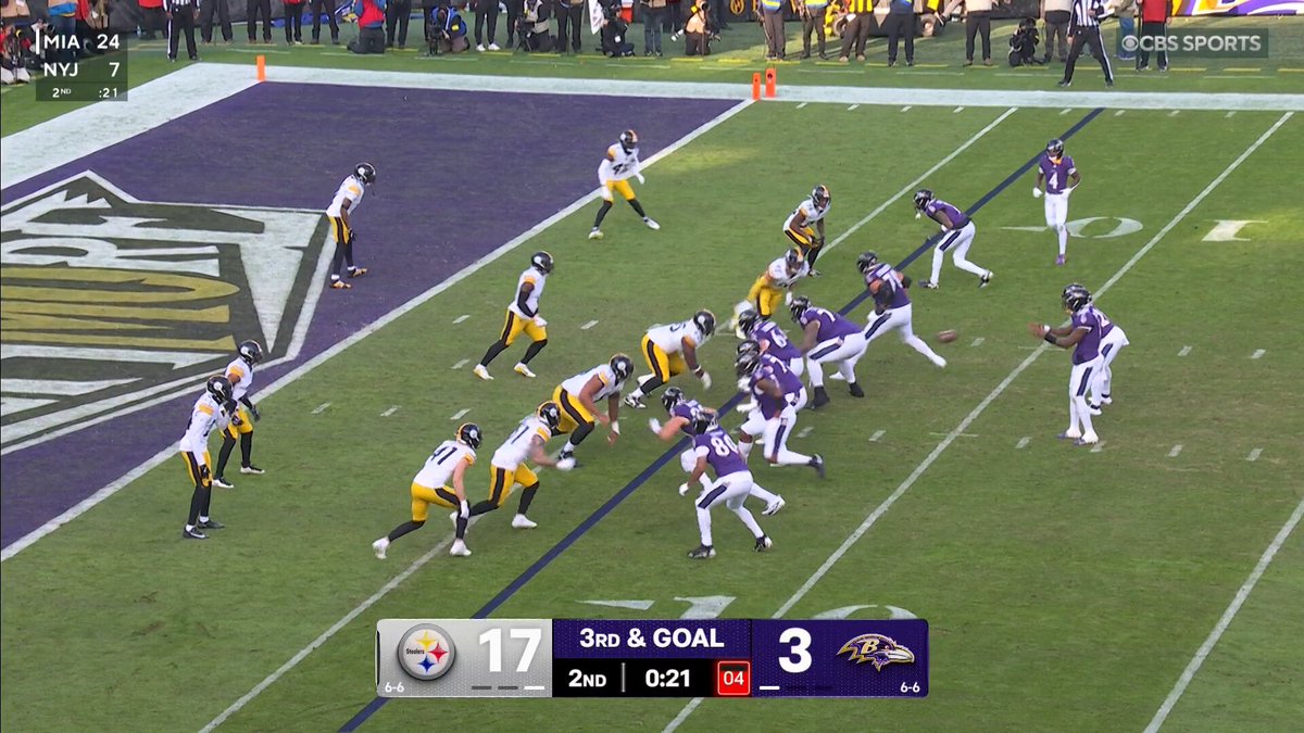 TOUCHDOWN @Lj_Era8!!!!!!

Tune in on CBS. 