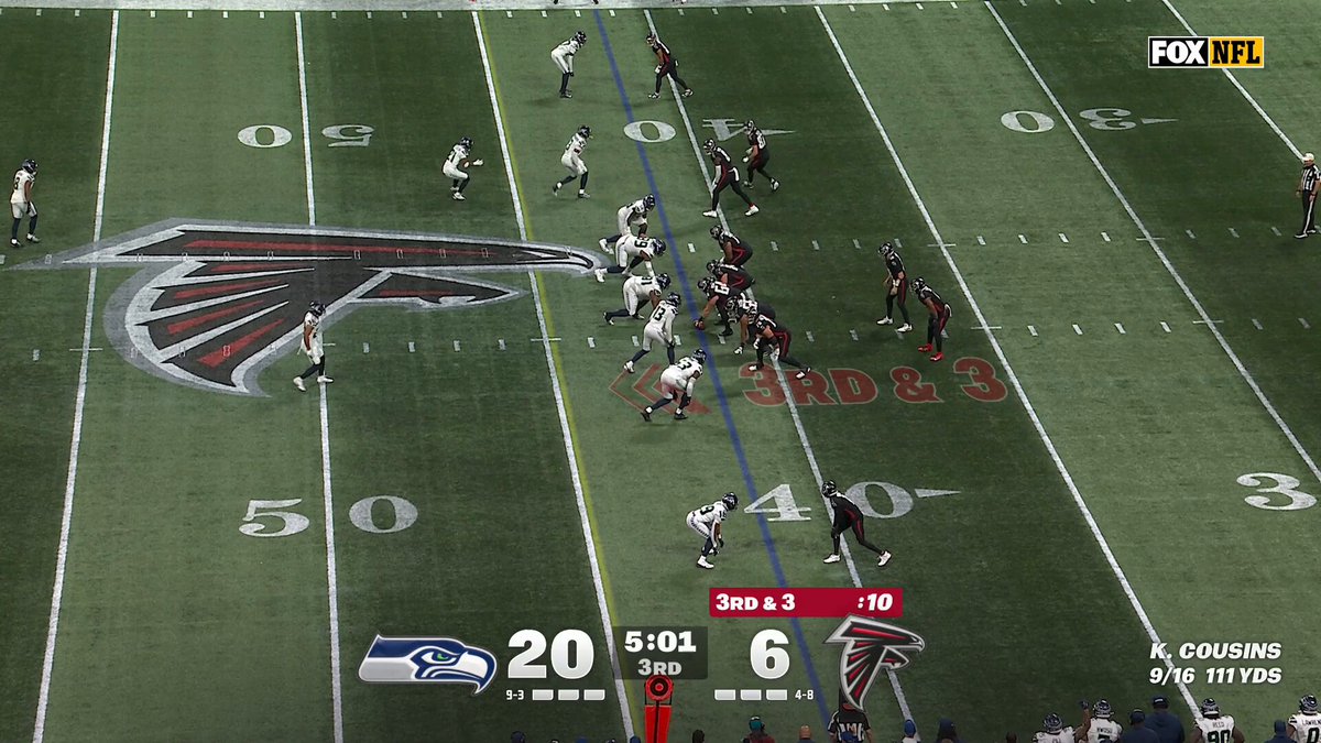 PICK 😈 First of his career. 

#ProBowlVote + @Eman7Nick

📺: @NFLonFOX 