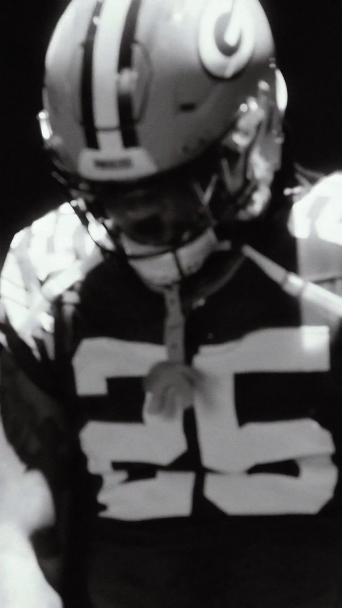 YOU KNOW HE GONNA GET IT

RT to #ProBowlVote + Keisean Nixon 