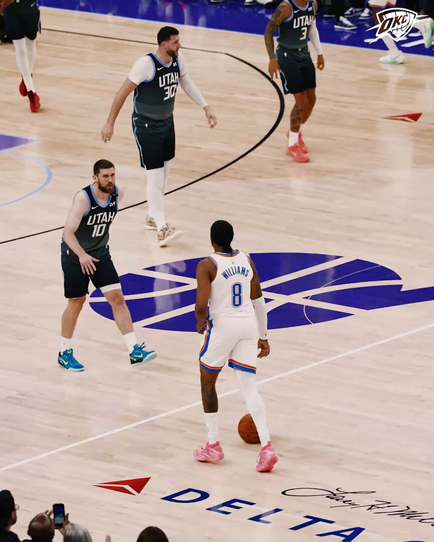 Flight 8 is cleared for takeoff 🛫 