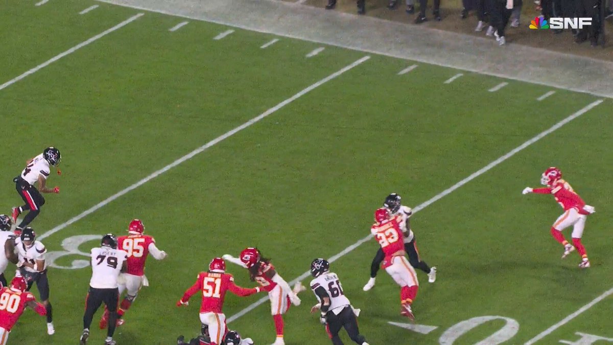 "that may be the best form tackle I've seen in 10 years" ‼️

HOUvsKC on NBC
Stream on @NFLPlus + Peacock 