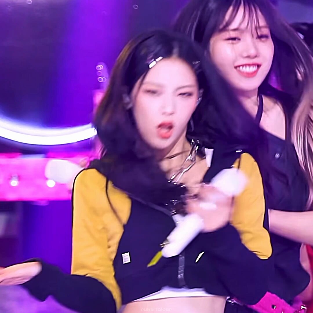 𝓻. (@rukafolder) / Posts / X