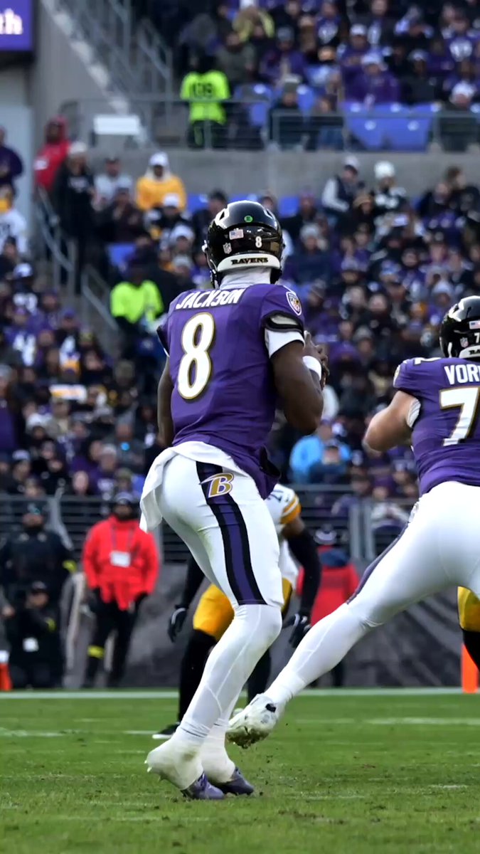 YO PIERRE ‼️ @TuneLight1

📺: #MIAvsPIT 12/15 at 8:15 PM ET on ESPN/ABC 