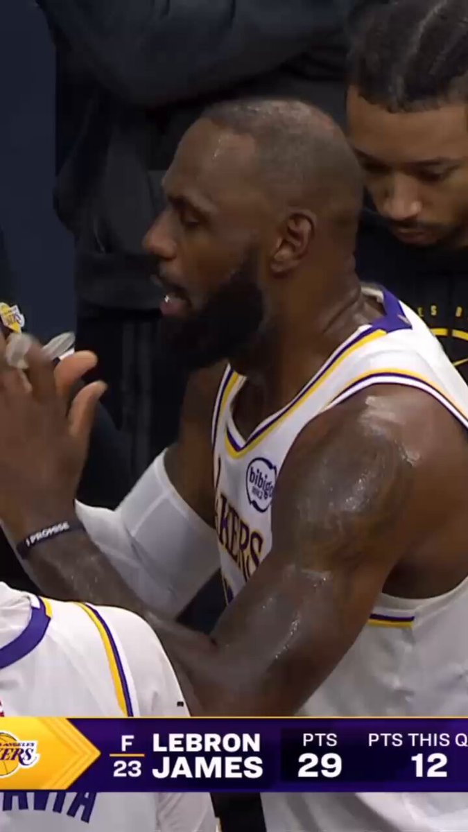 LeBron knew exactly what the 76ers were running 🤯🧠

He’s seen it all 🔥 