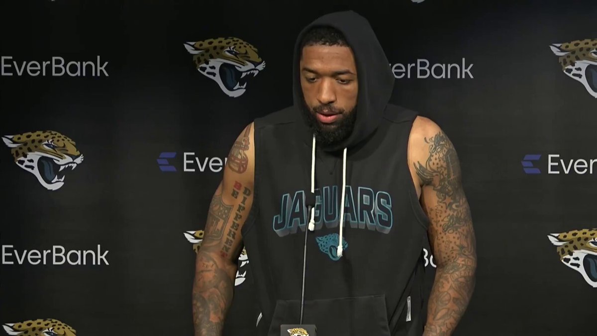 “Having him back there, you know the play is never over, never truly over. Maybe if you don’t get open in the first window of it, he’s gonna make something happen so you can make sure you get open in that second window.”

@Tpstreets on @trevorlawrence. 