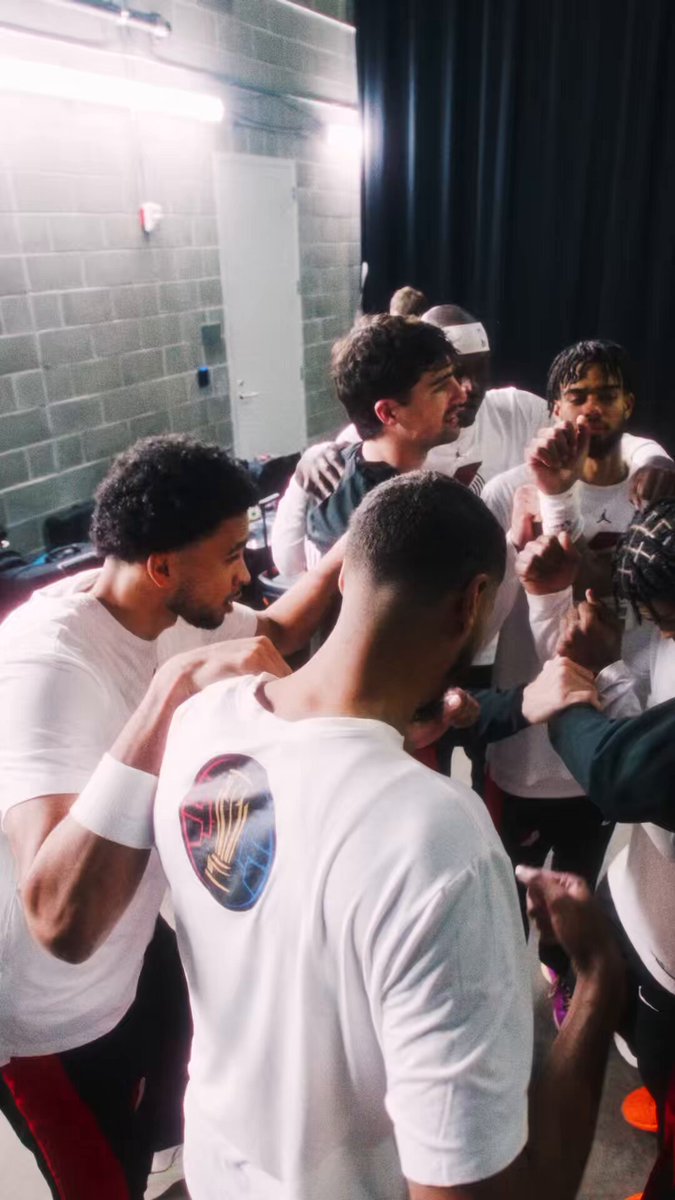 Two-way players. Big-time impact. 

Hear from @CHold about the success of our two-way players. 