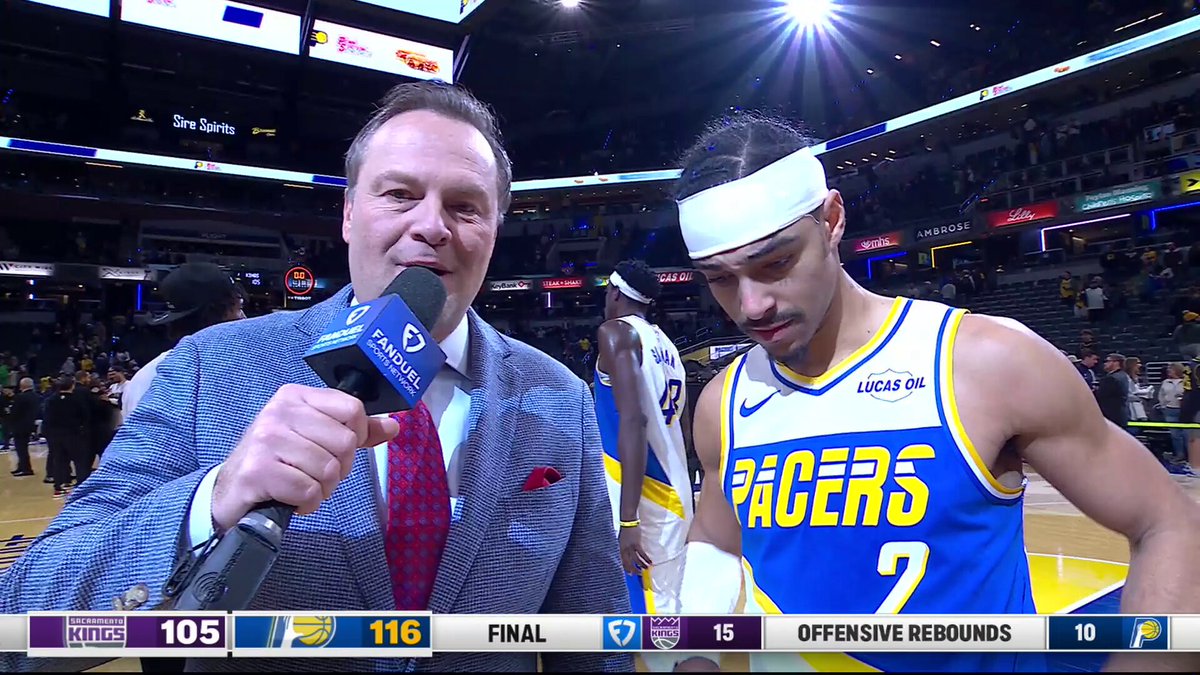 Andrew Nembhard speaks with Jeremiah Johnson after his clutch performance down the stretch of our 116-105 win over the Kings. 