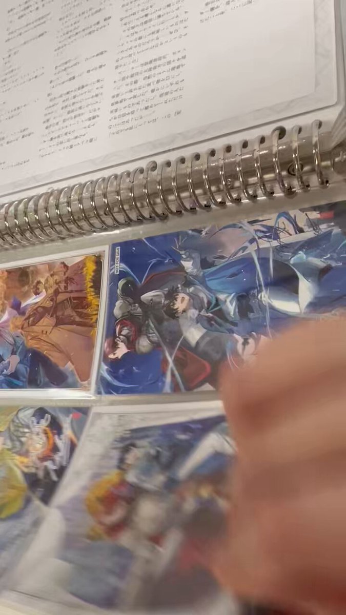 ポストカードは可愛い絵が見えるように重ねて入れて、裏面で特典SSが