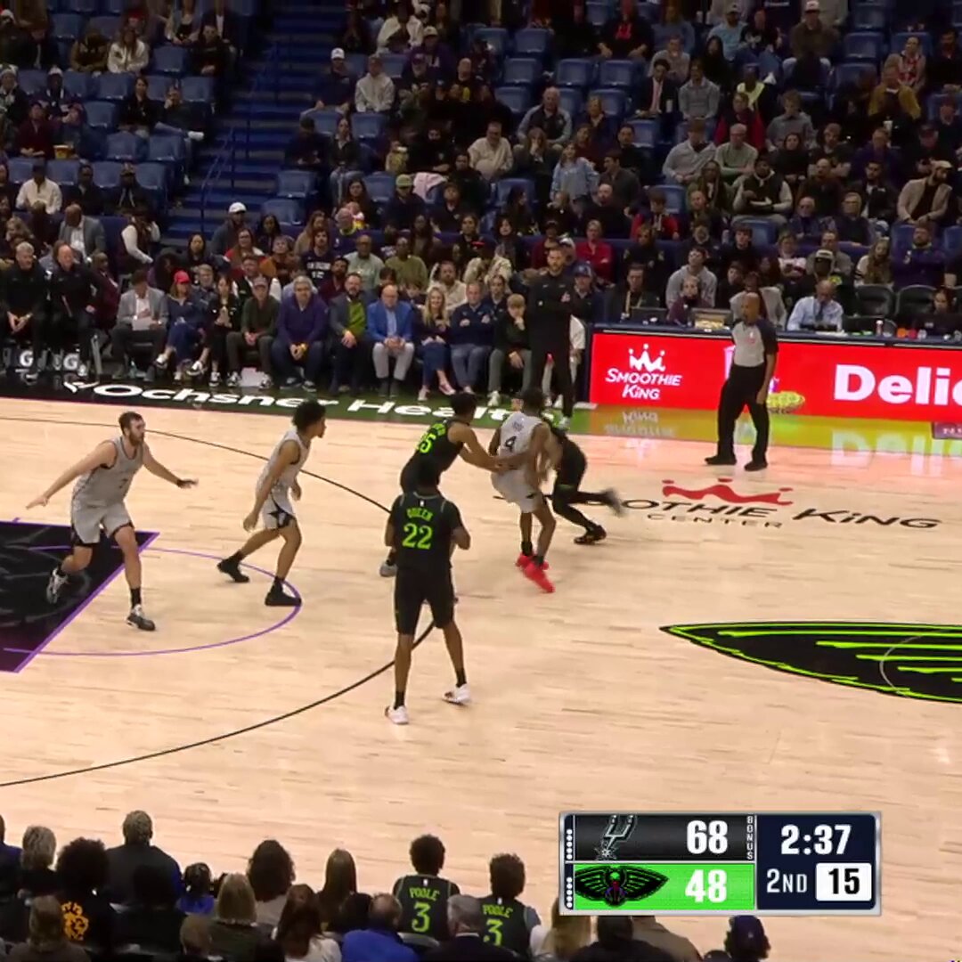 Still thinking about Derik Queen's historic performance last night 🤩

The FIRST rookie to record a 30-PT triple-double with 4 blocks since 1973-74 (when blocks were first recorded)! 