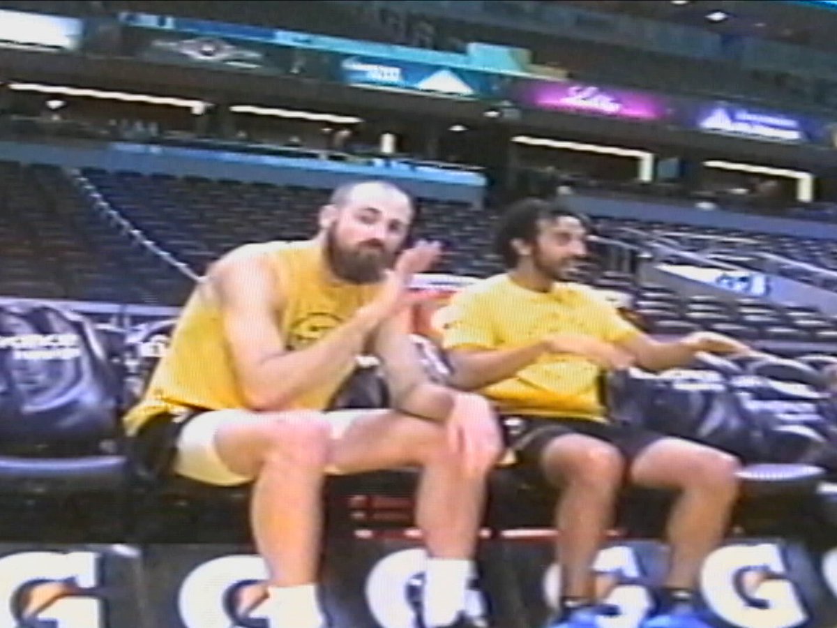 “Vintage vibes.” ✌

last night’s 116-105 win shot through a camcorder 📹 