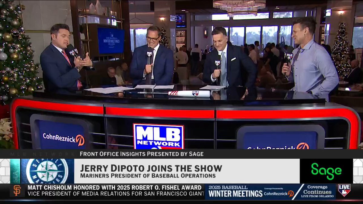 "It was easy business, it came naturally. We're thrilled to have him back."

- 2025 Baseball America Executive of the Year Jerry Dipoto on the @Mariners re-signing Josh Naylor

MLB Network x @SageUSAmerica 