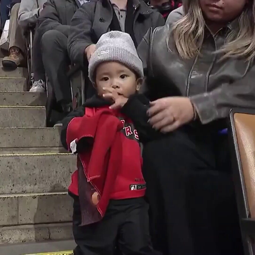 Encore!

Just too cute