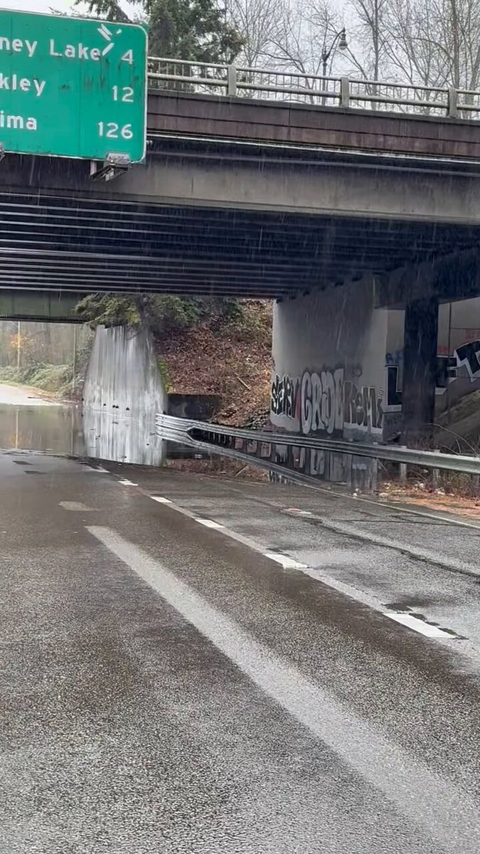 夏威夷410路段：暫停通行！