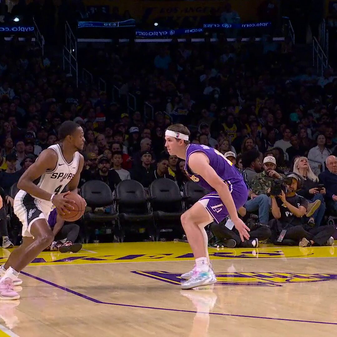 Swift, sly and smooth.

De'Aaron Fox in his bag.

Tap to watch on Prime: