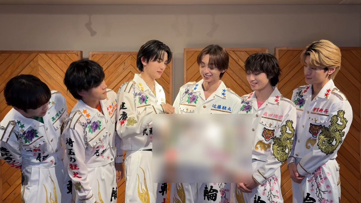 ⭐︎ニックになります⭐︎ こっちはこっちでなになにパニックすぎる🥺🥺🥺